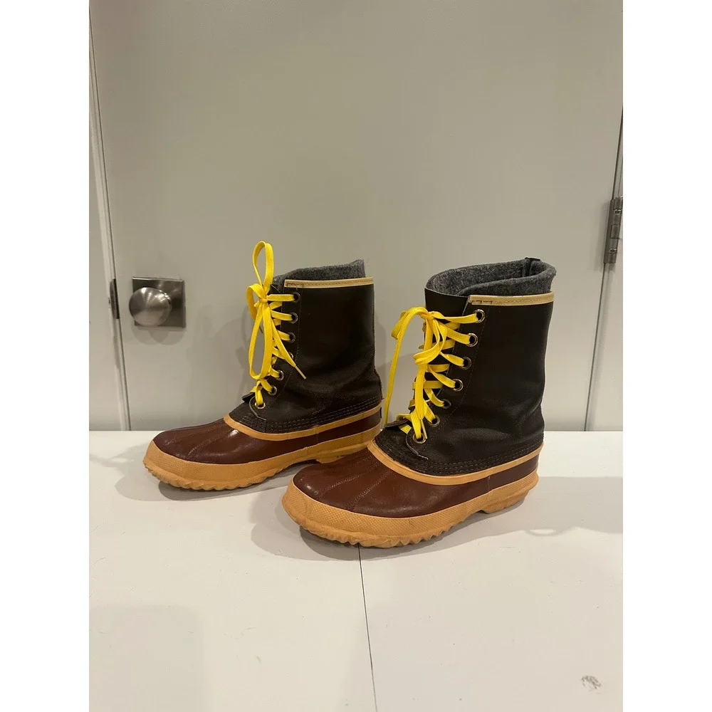 Sorel Women's Brown‎ Leather vintage Duck Boots Yellow Laces Winter Snow Size 10